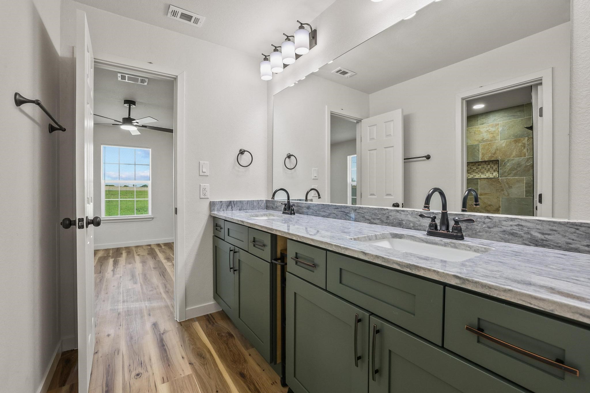 1206 E Fm 902 Howe TX 75090