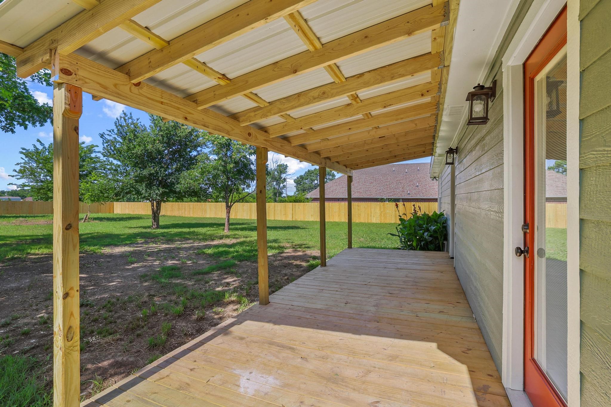 1206 E Fm 902 Howe TX 75090
