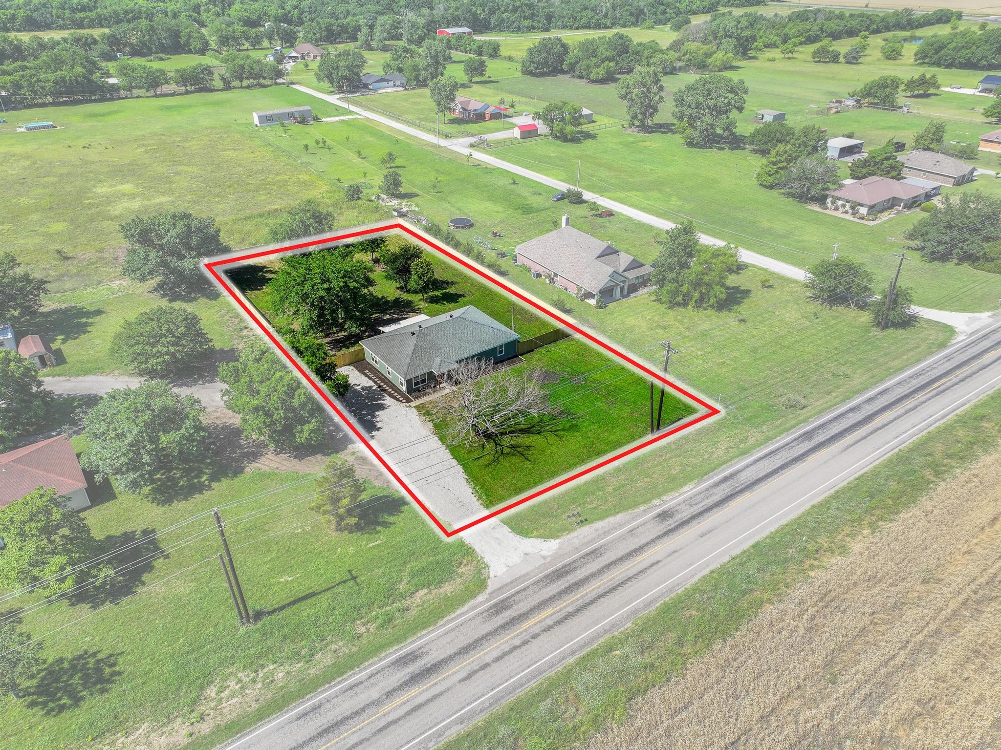 1206 E Fm 902 Howe TX 75090