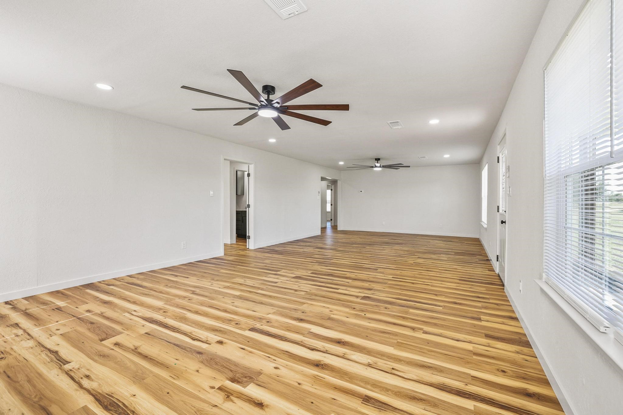 1206 E Fm 902 Howe TX 75090