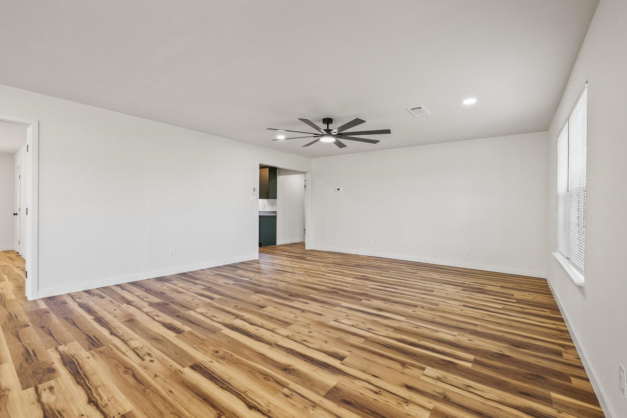 1206 E Fm 902 Howe TX 75090