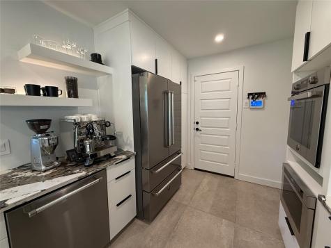 6522 Ridgeview Circle Dallas TX 75240