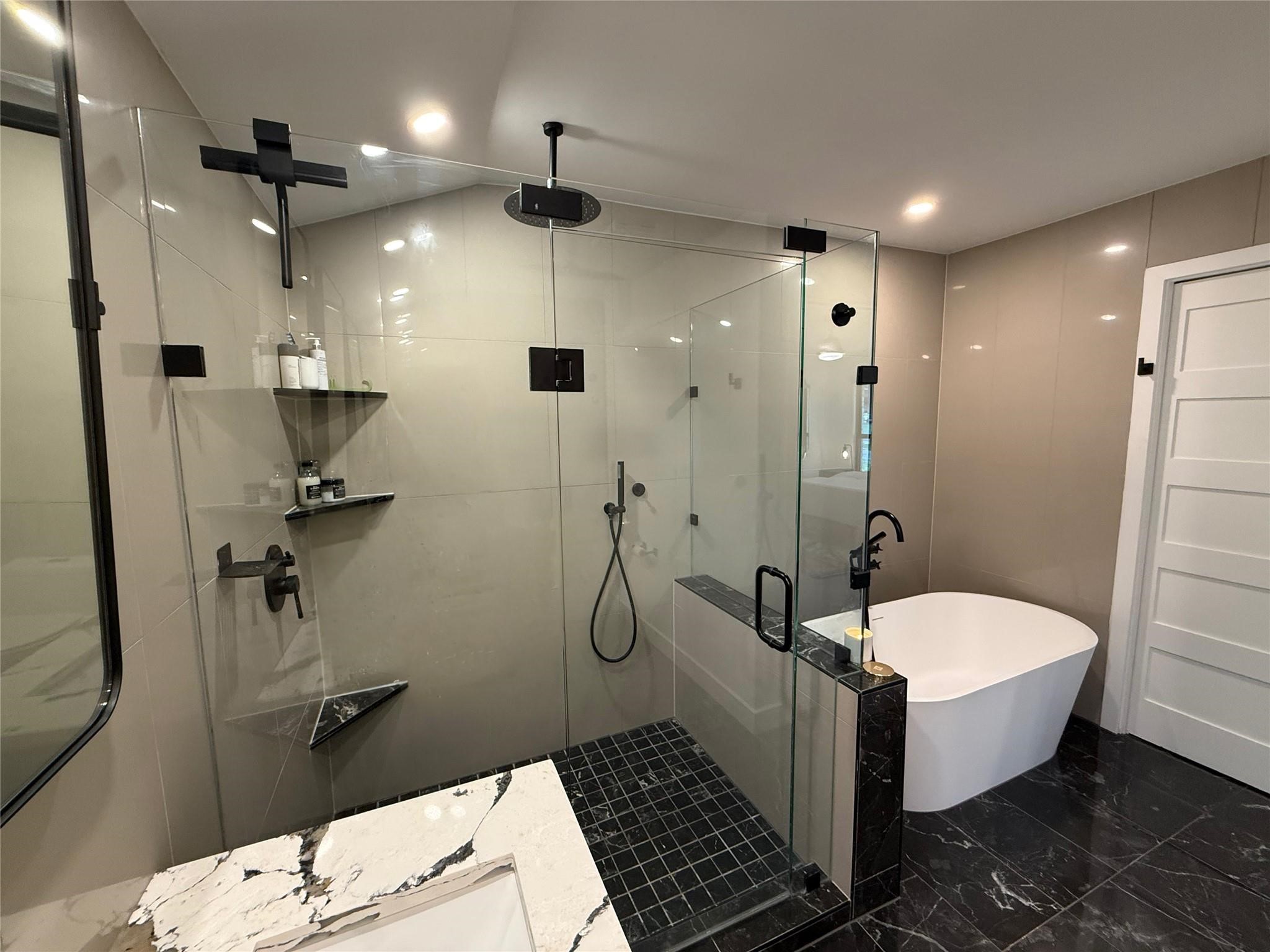 6522 Ridgeview Circle Dallas TX 75240