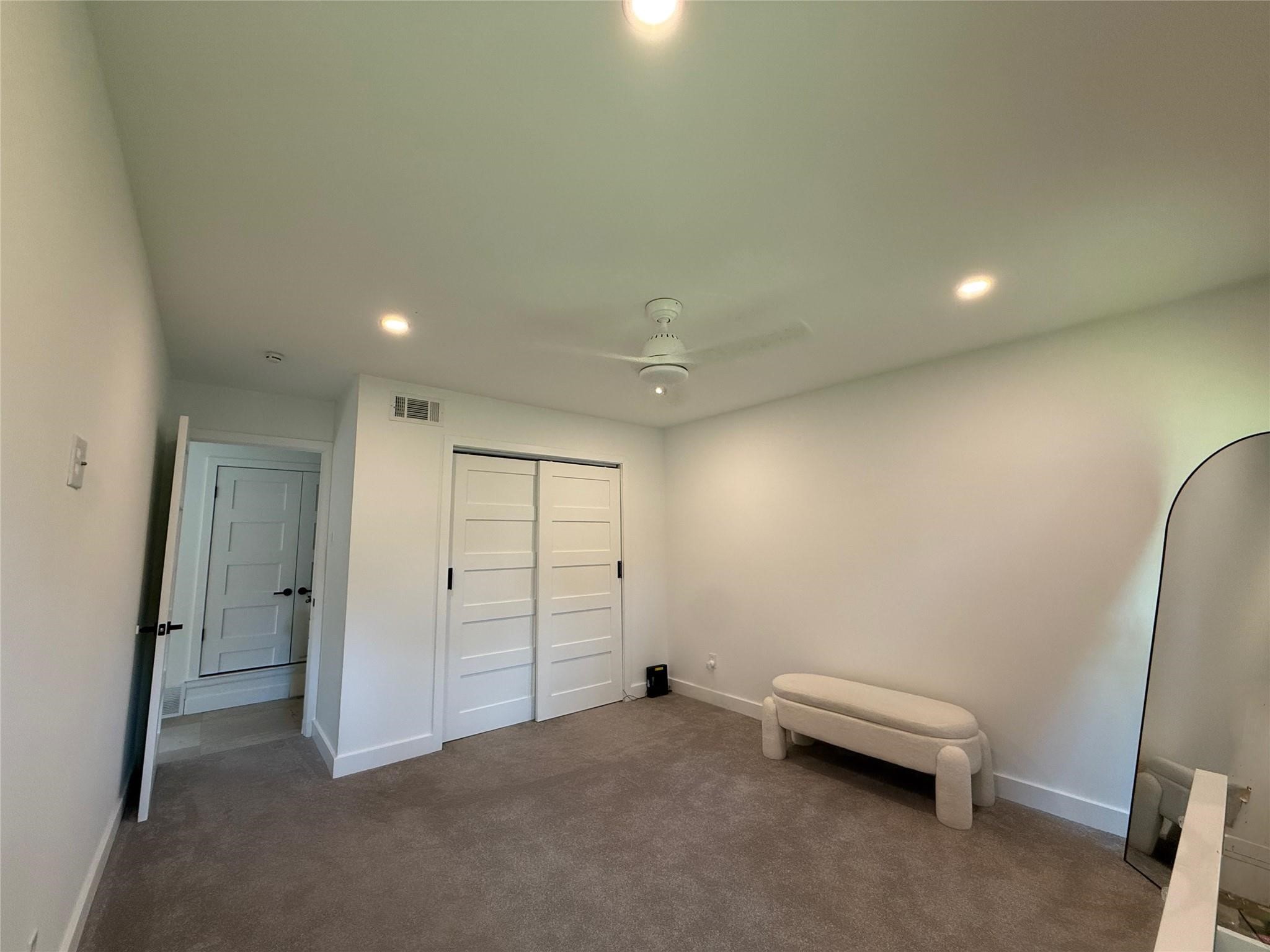 6522 Ridgeview Circle Dallas TX 75240