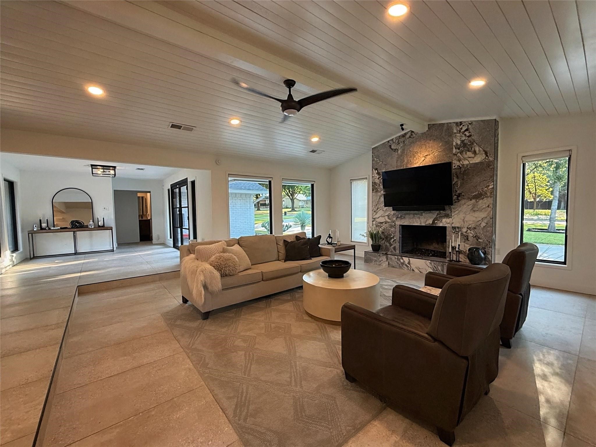6522 Ridgeview Circle Dallas TX 75240