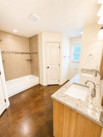 5402 Arrowhead Drive Granbury TX 76048