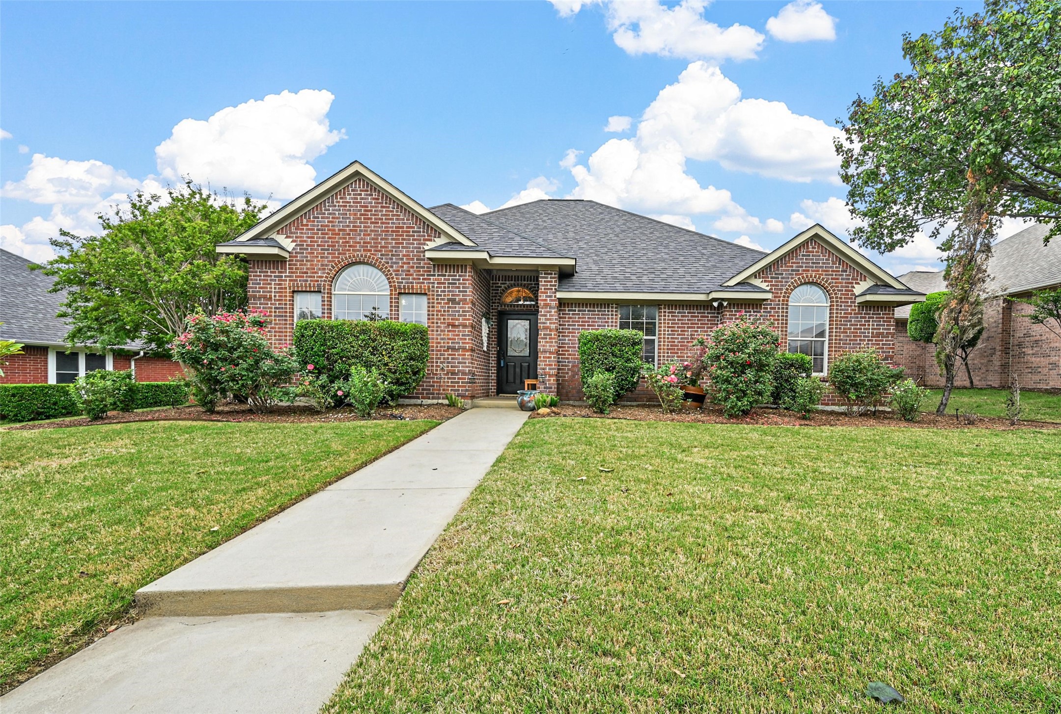 1400 Louise Lane Ennis TX 75119