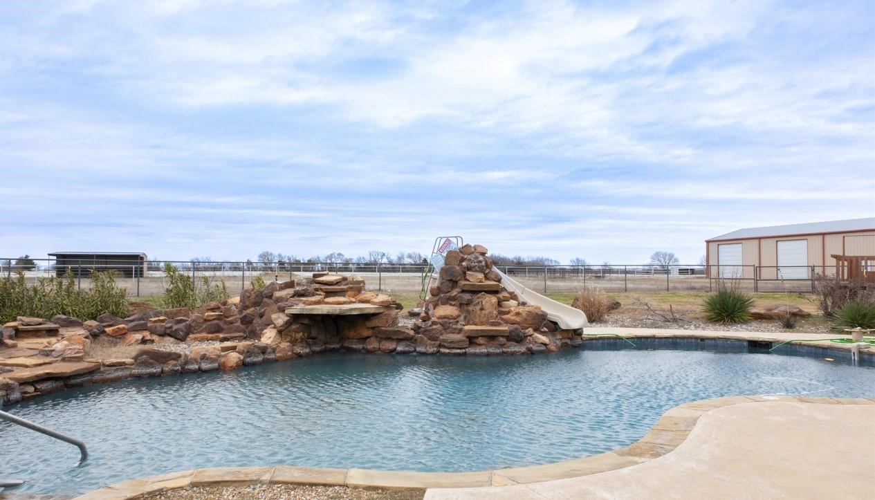 2300 Berend Road Pilot Point TX 76258