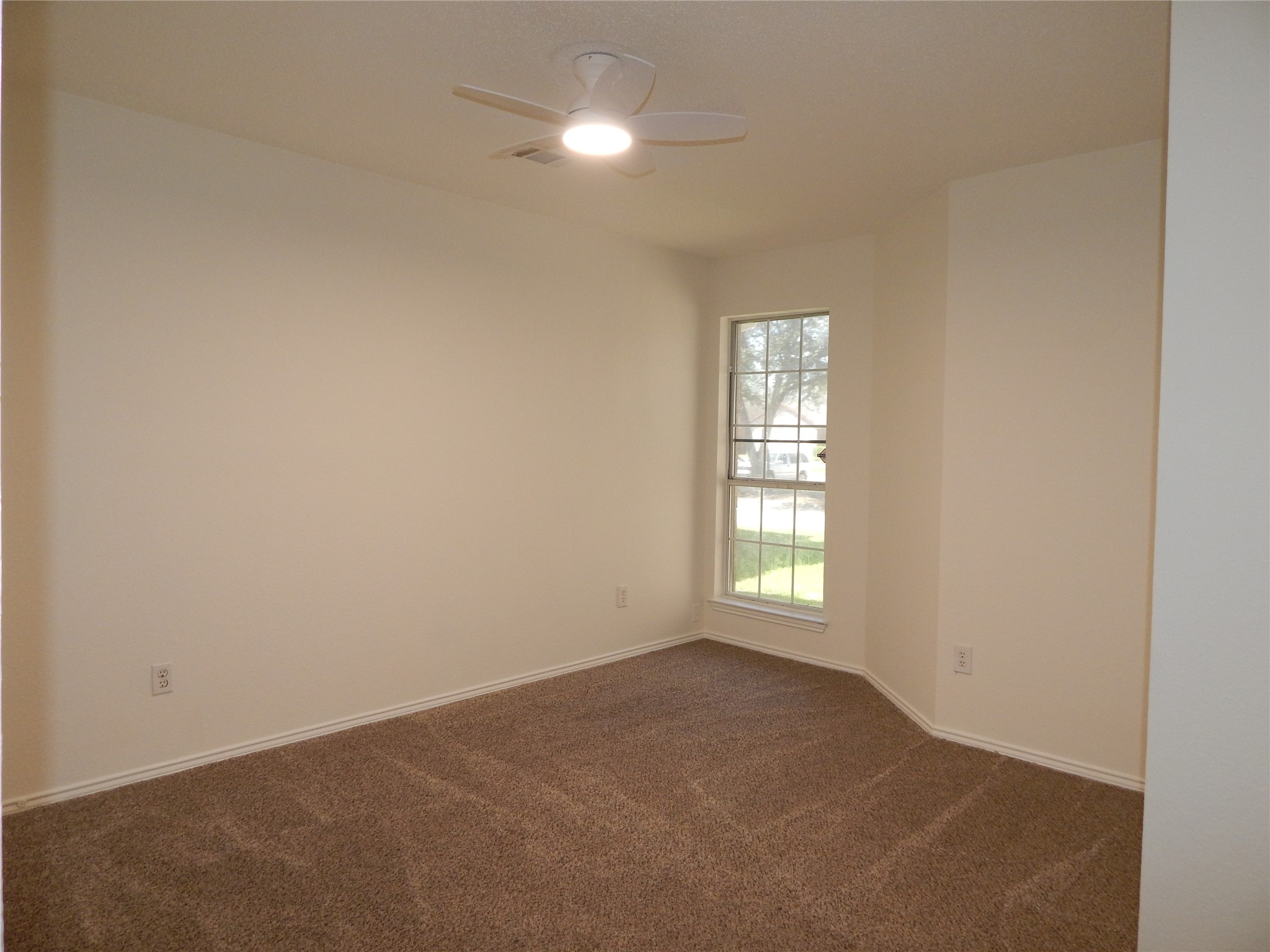 5204 Welbeck Court Garland TX 75043