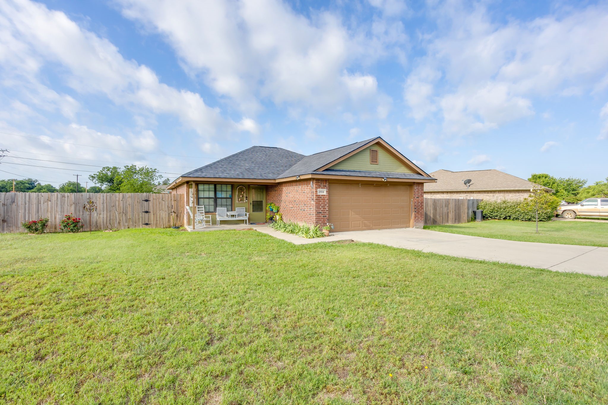 1916 14th Street Mineral Wells TX 76067