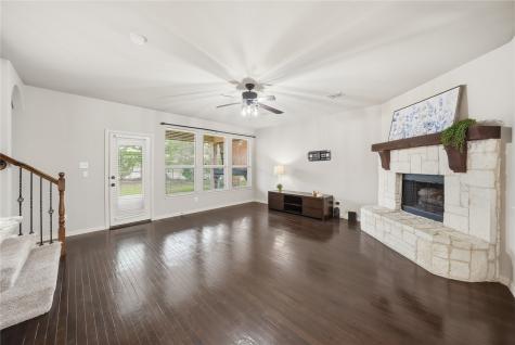 4500 Lakeside Hollow Street Fort Worth TX 76262