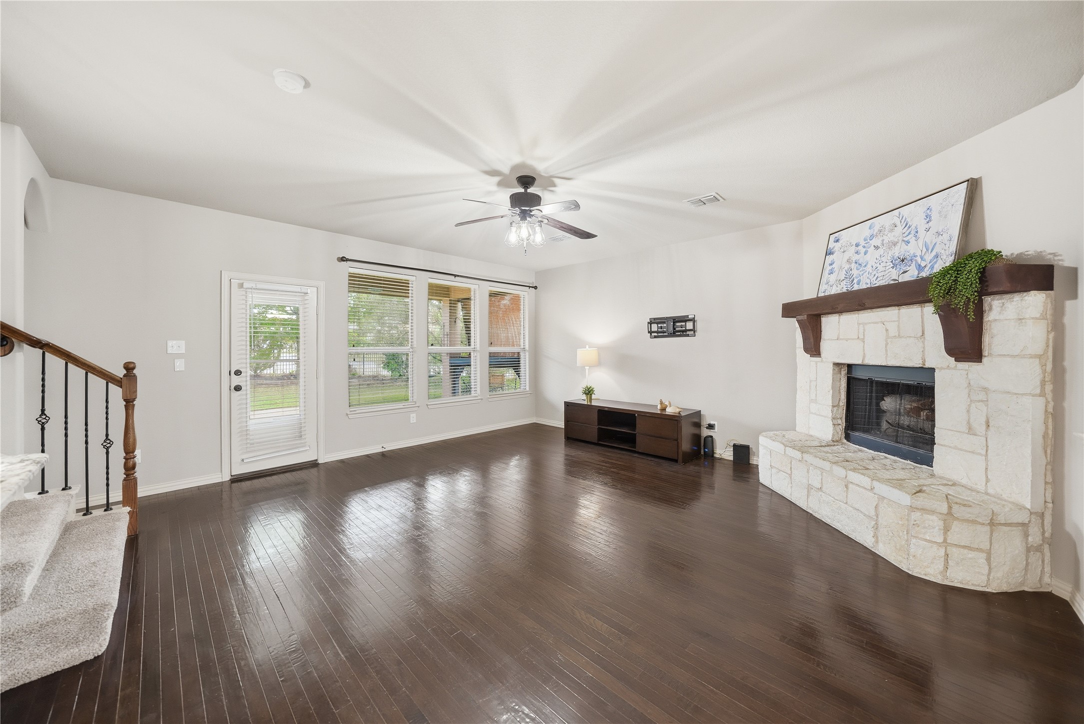 4500 Lakeside Hollow Street Fort Worth TX 76262