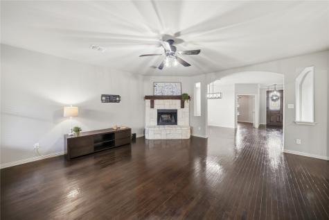 4500 Lakeside Hollow Street Fort Worth TX 76262