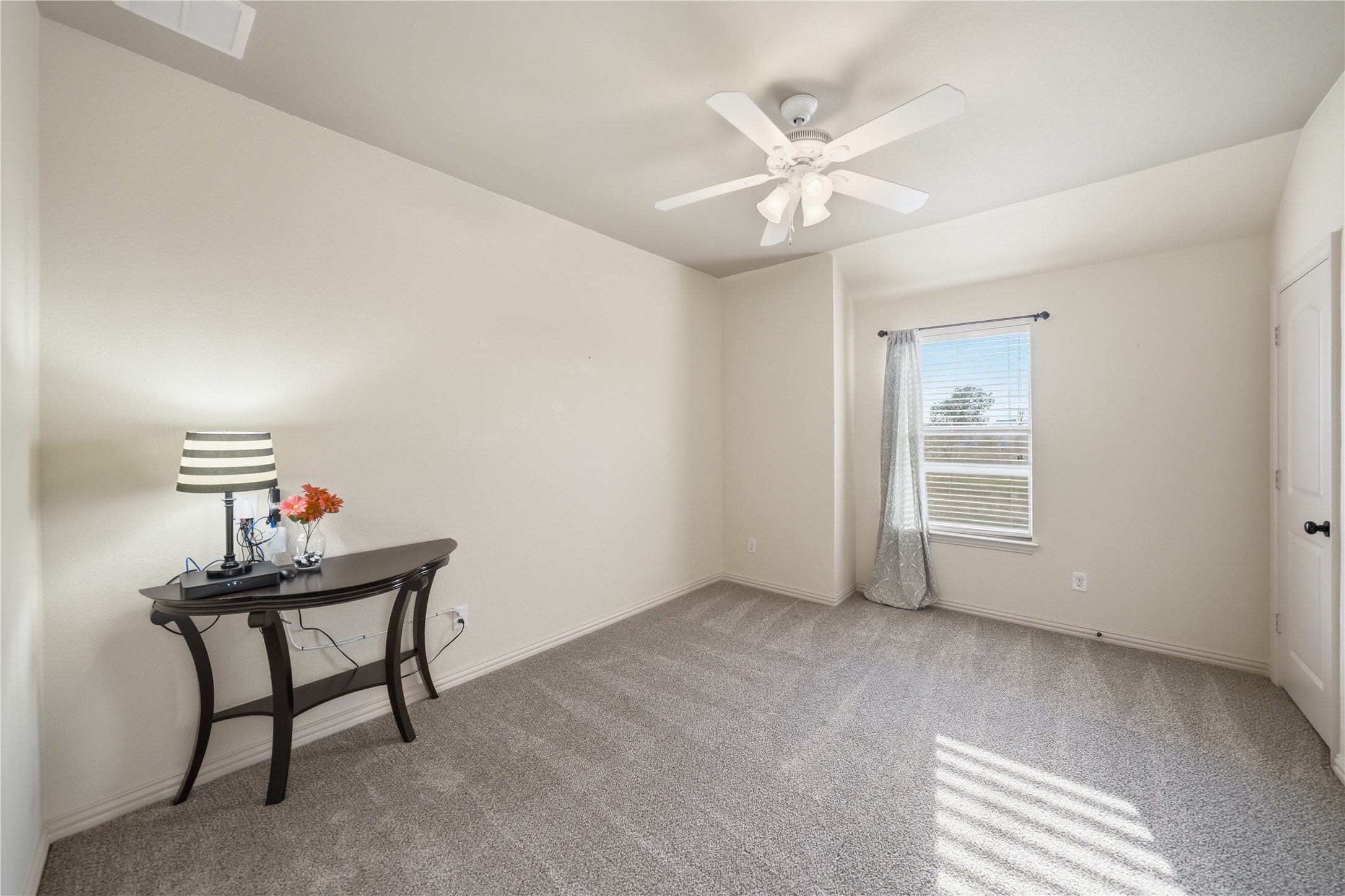 4500 Lakeside Hollow Street Fort Worth TX 76262