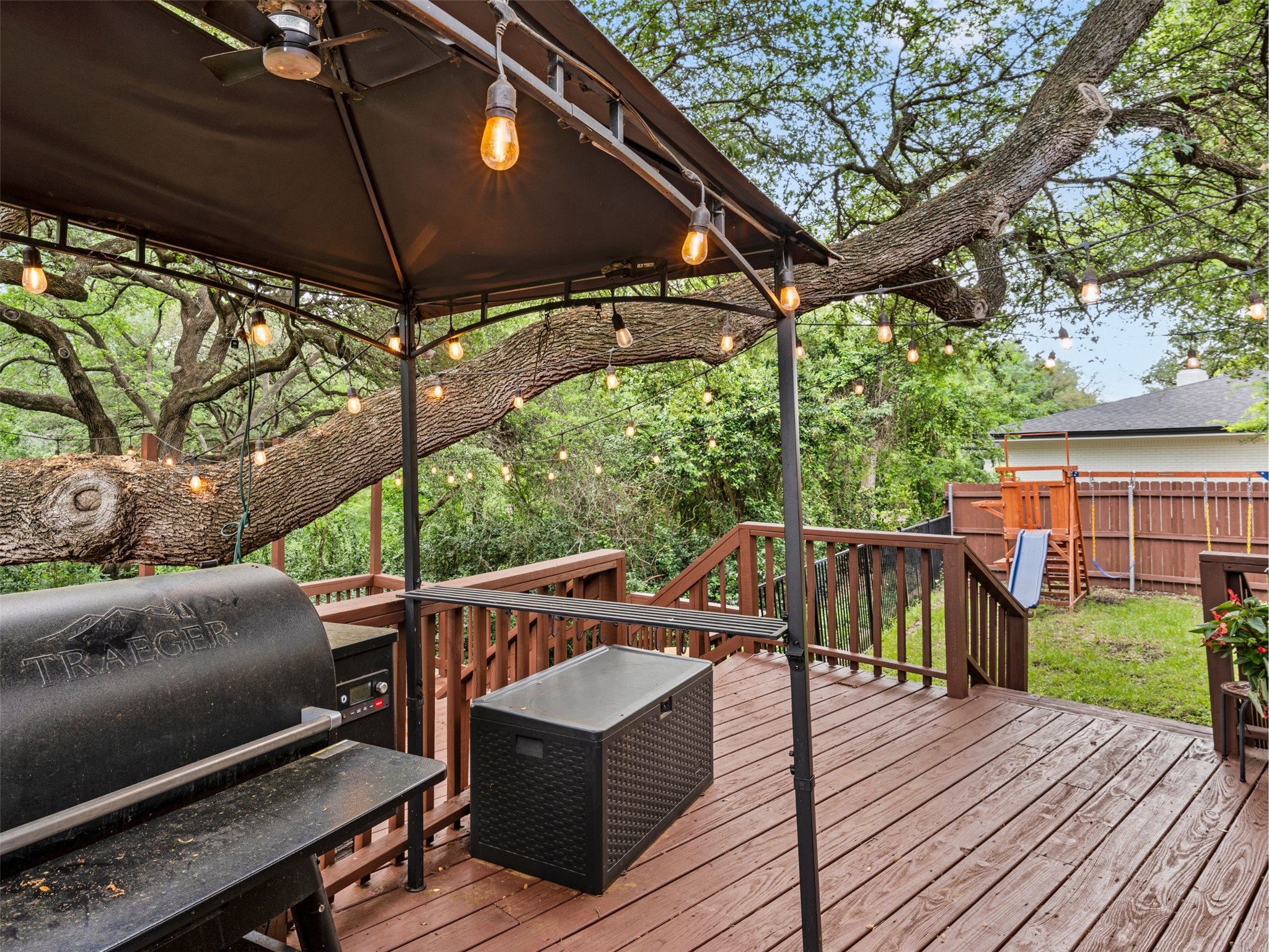2325 Wooded Acres Waco TX 76710
