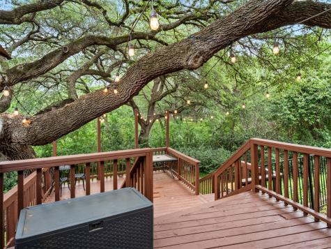 2325 Wooded Acres Waco TX 76710