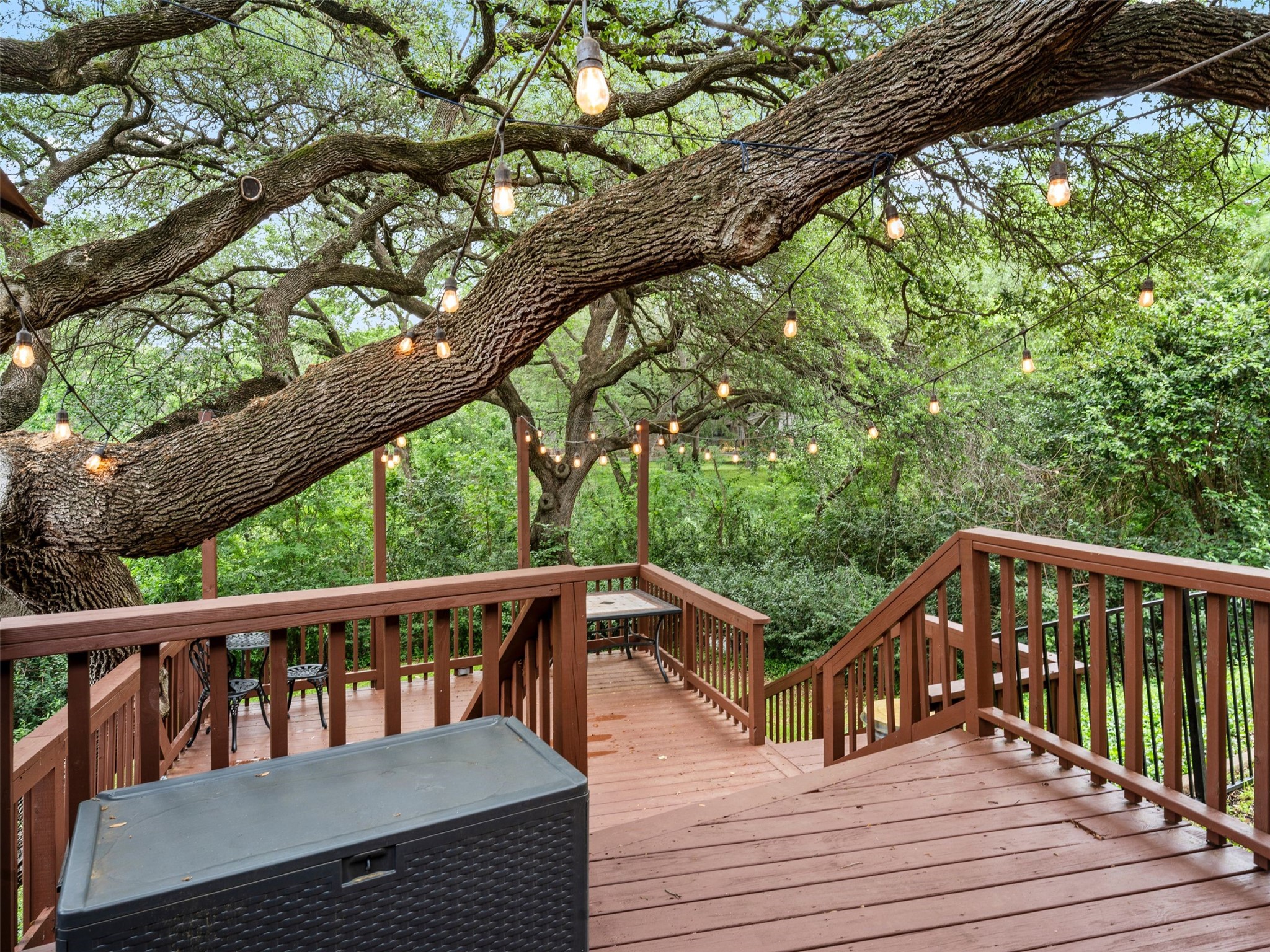 2325 Wooded Acres Waco TX 76710