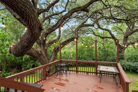2325 Wooded Acres Waco TX 76710