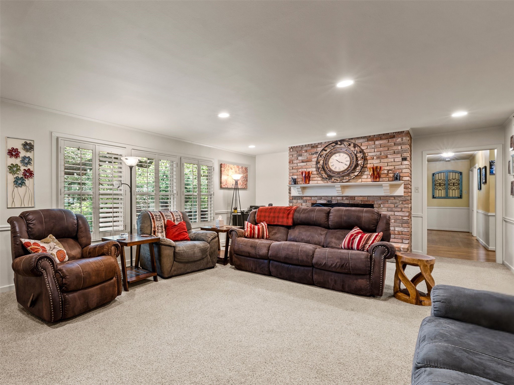 2325 Wooded Acres Waco TX 76710
