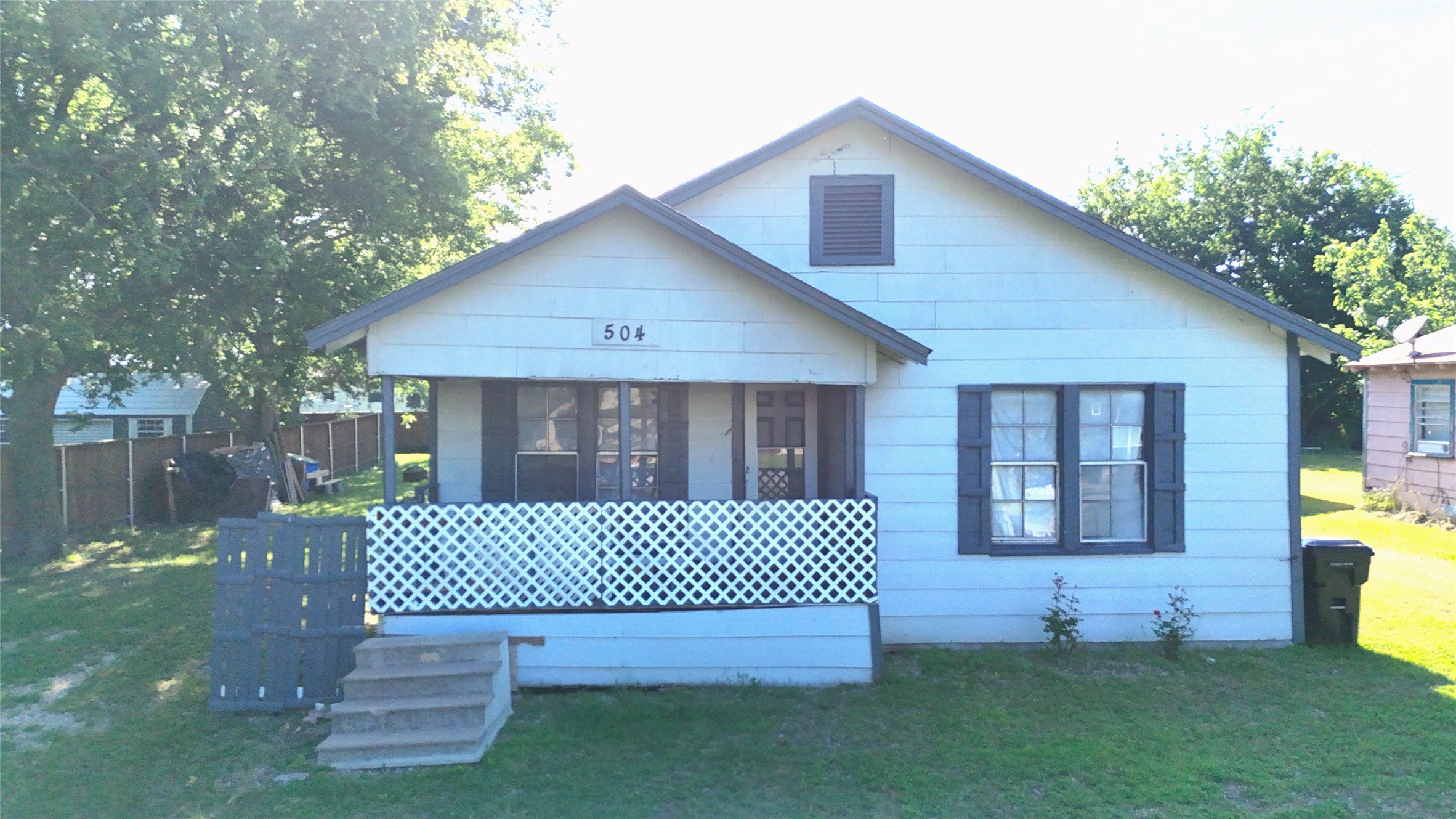 504 Edward Street Quinlan TX 75474