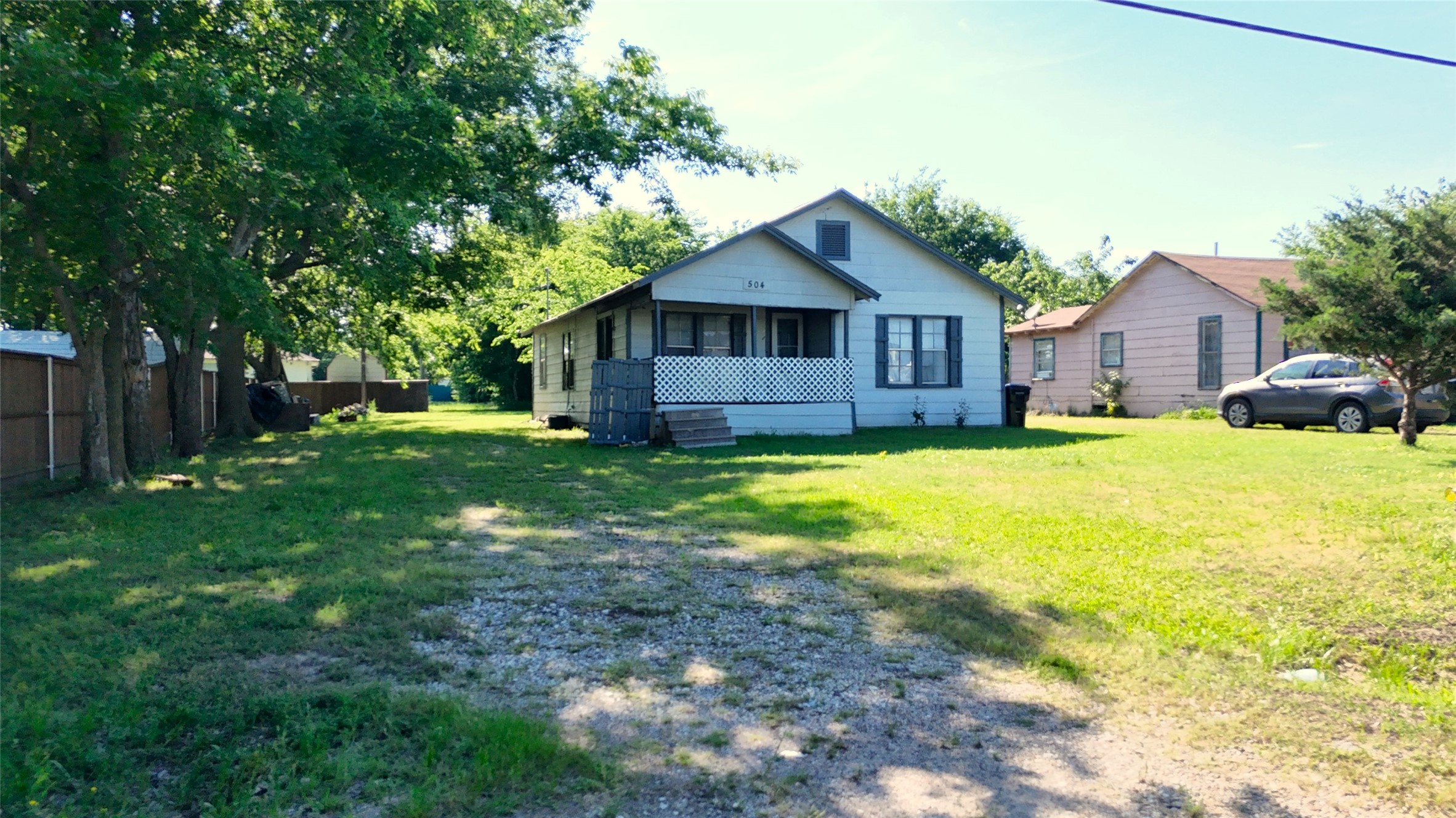 504 Edward Street Quinlan TX 75474