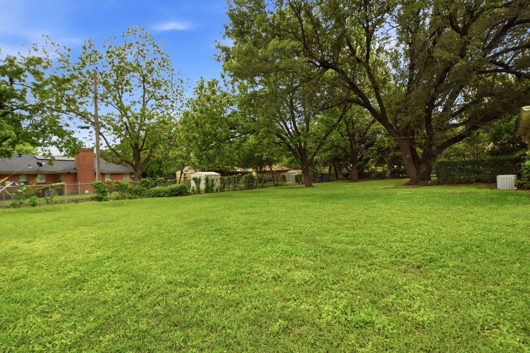 2266 Sutter Street Dallas TX 75216