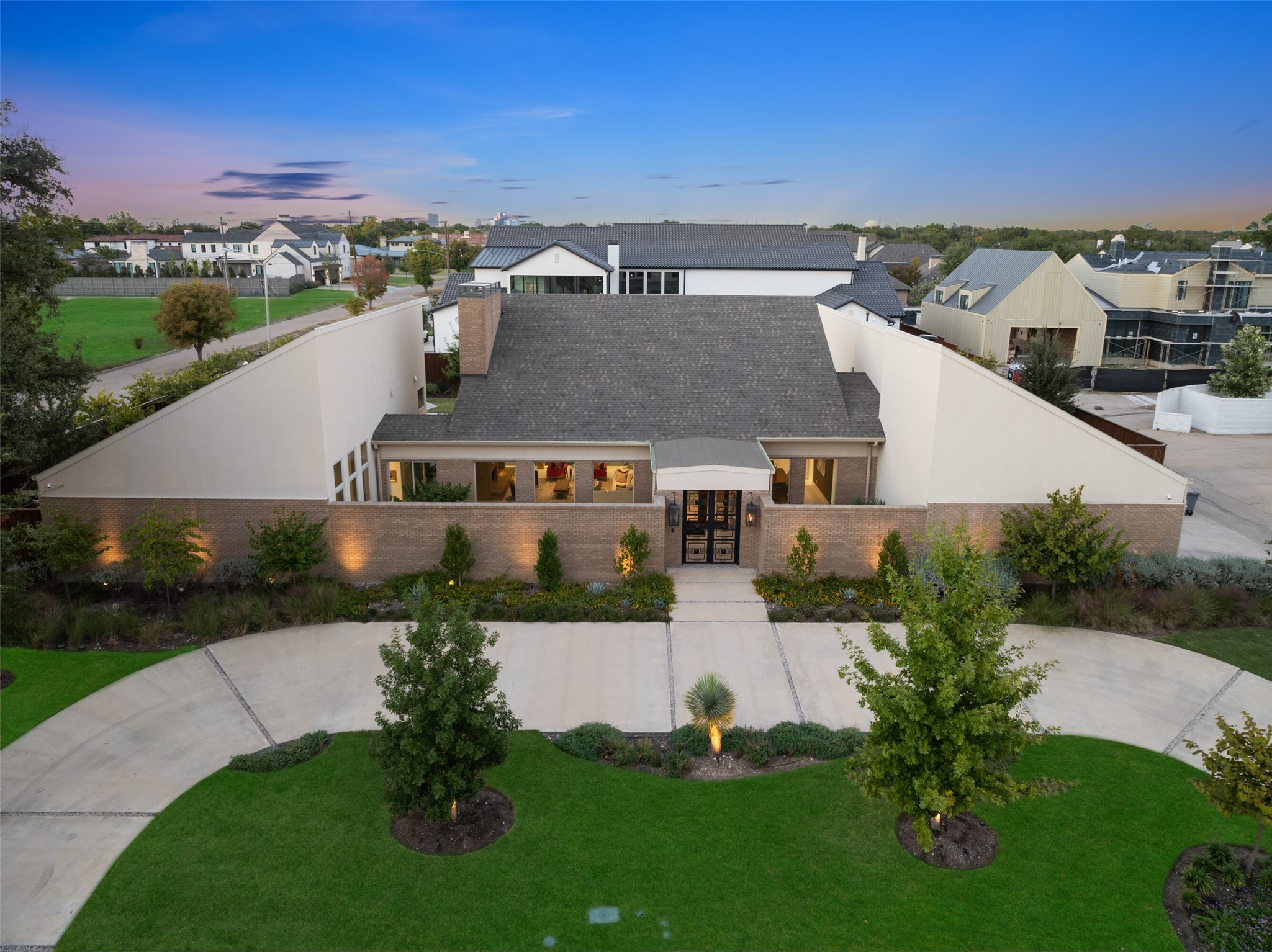 5601 Dittmar Place Dallas TX 75229