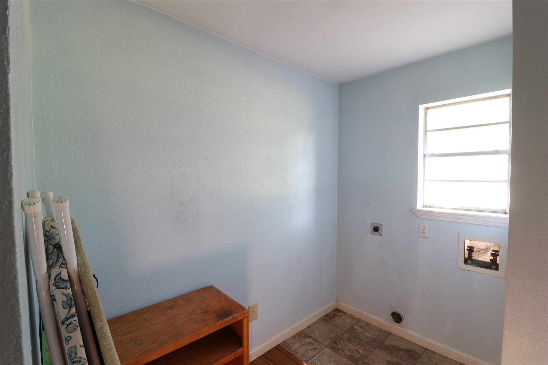 212 Palmer Drive Comanche TX 76442