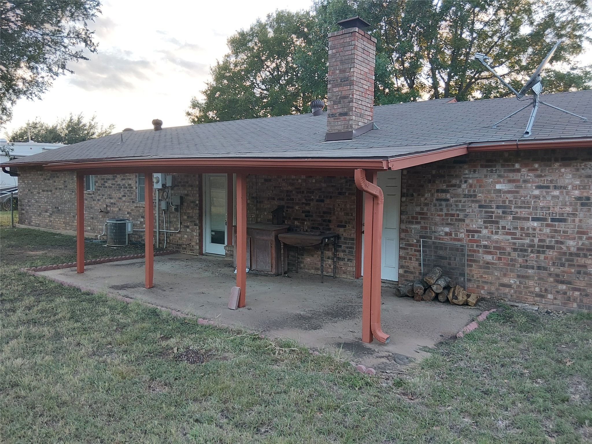 212 Palmer Drive Comanche TX 76442