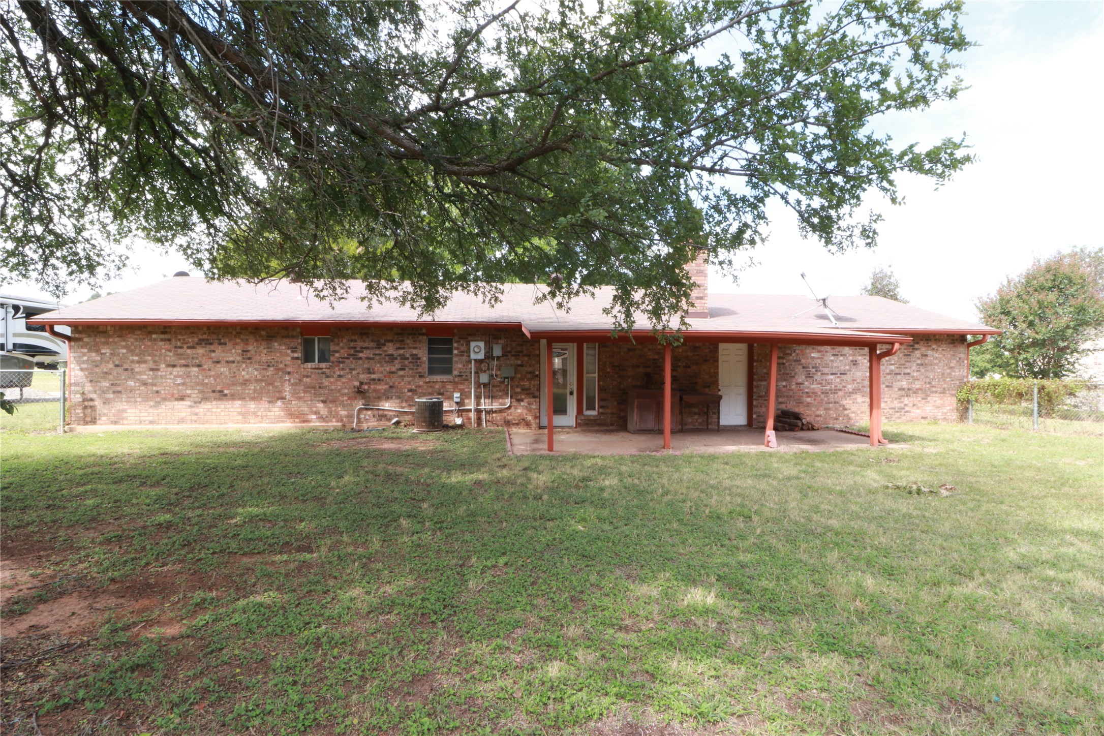 212 Palmer Drive Comanche TX 76442
