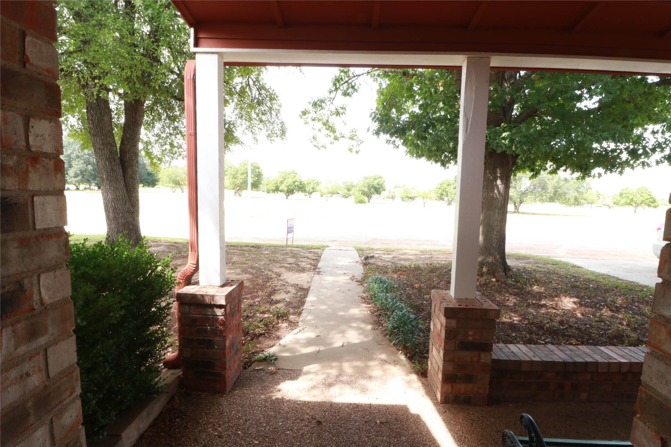 212 Palmer Drive Comanche TX 76442