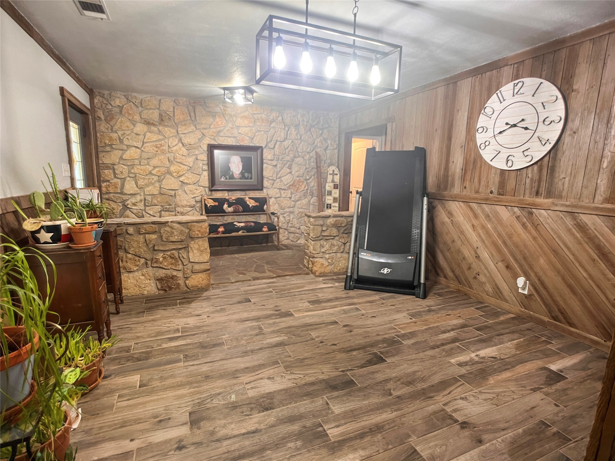 107 Private Road 21055 Whitney TX 76692