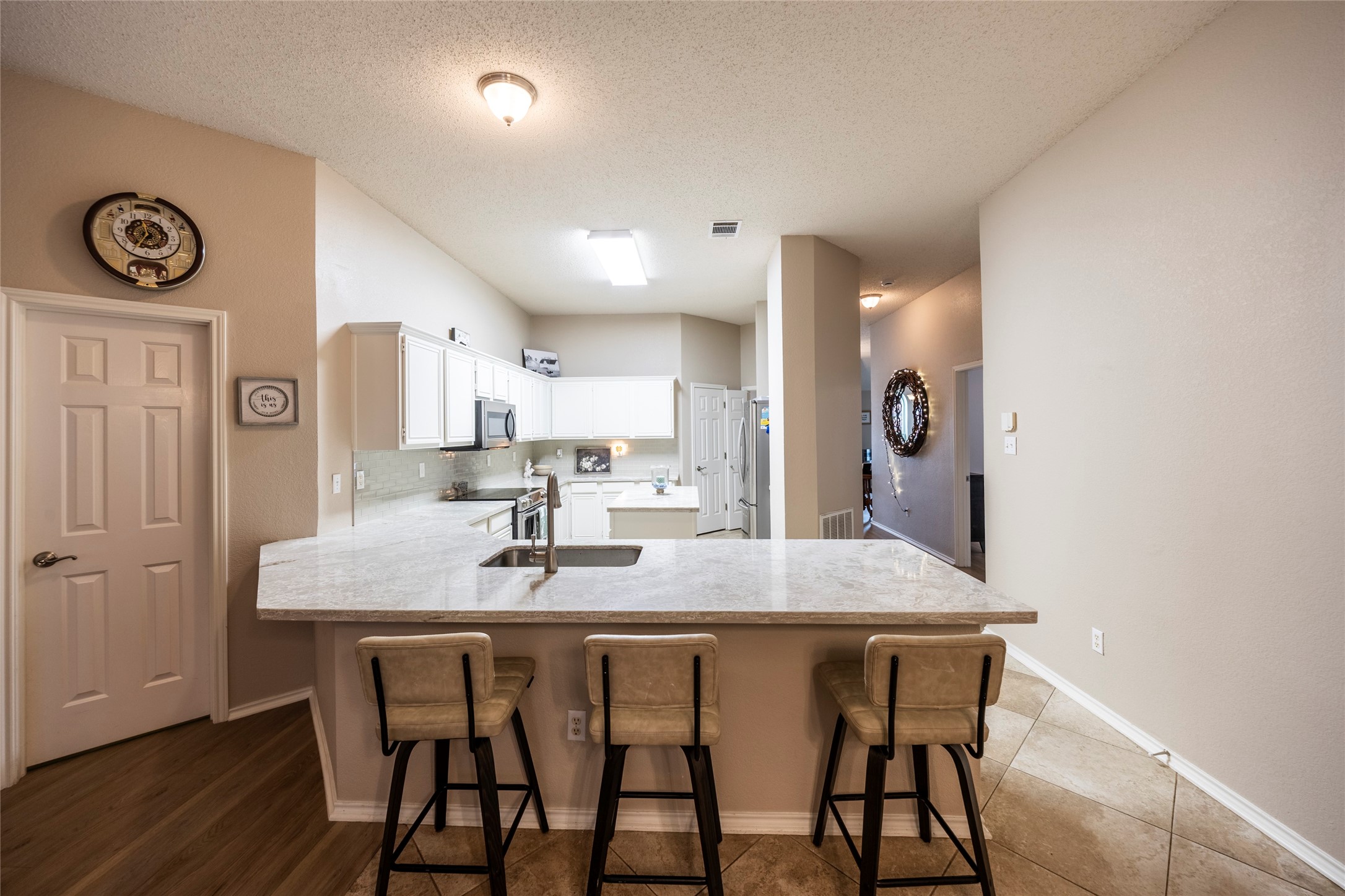 2075 Sunset Lane Lewisville TX 75067