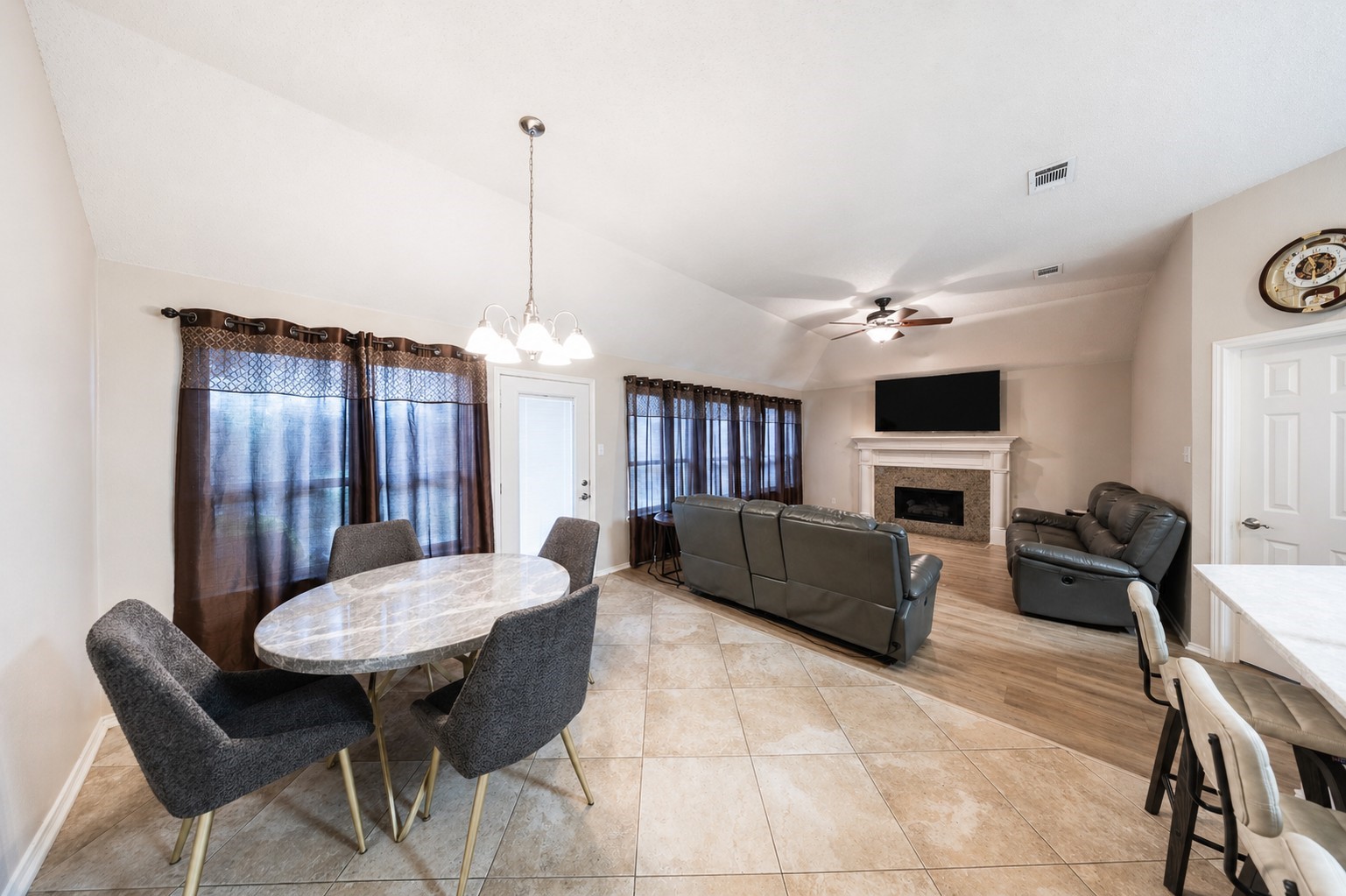 2075 Sunset Lane Lewisville TX 75067