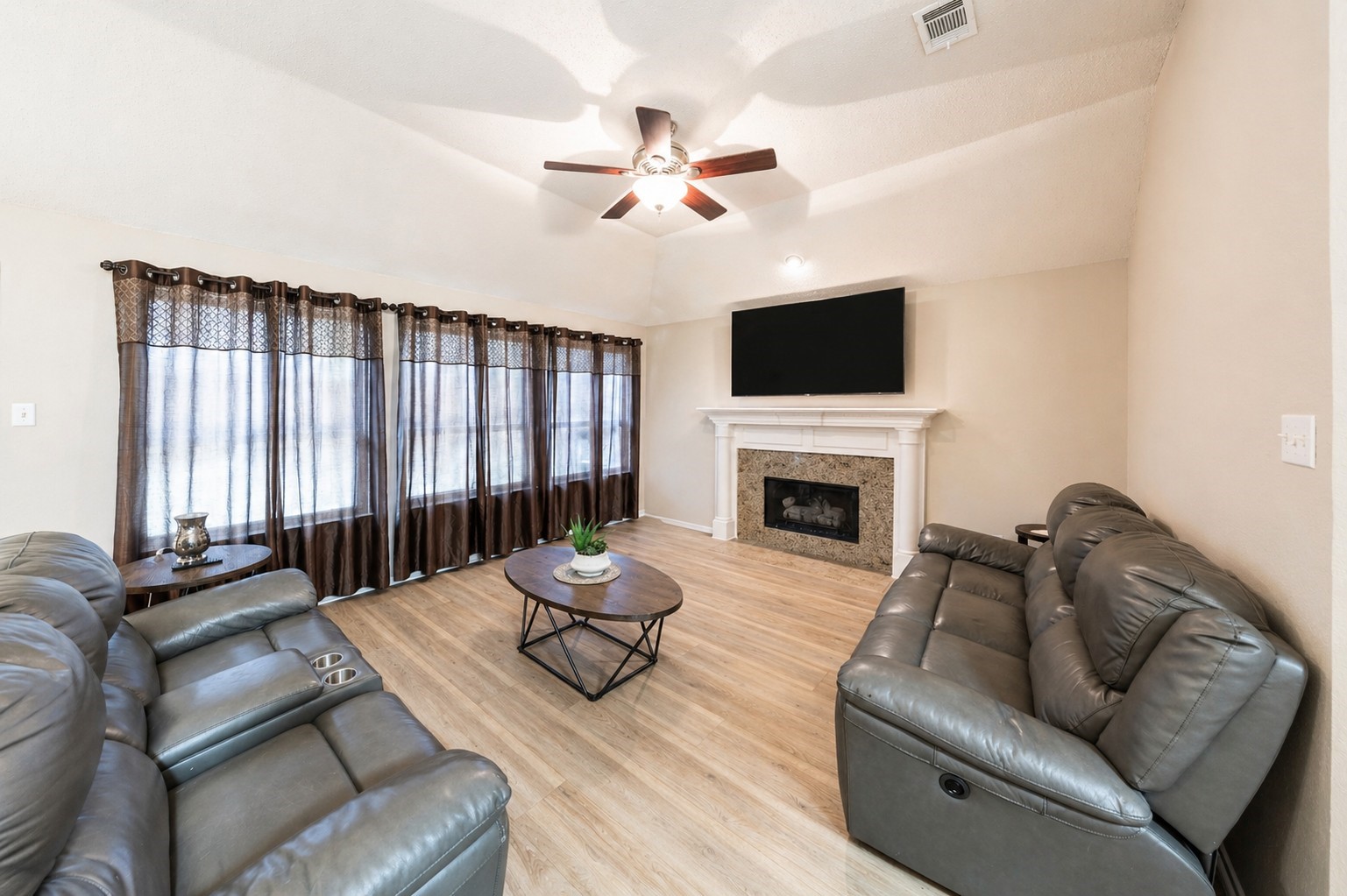 2075 Sunset Lane Lewisville TX 75067