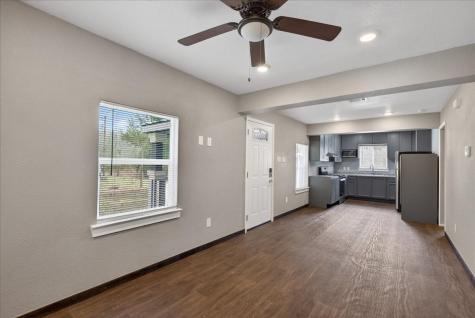 325 County Road 1211 Fairfield TX 75840