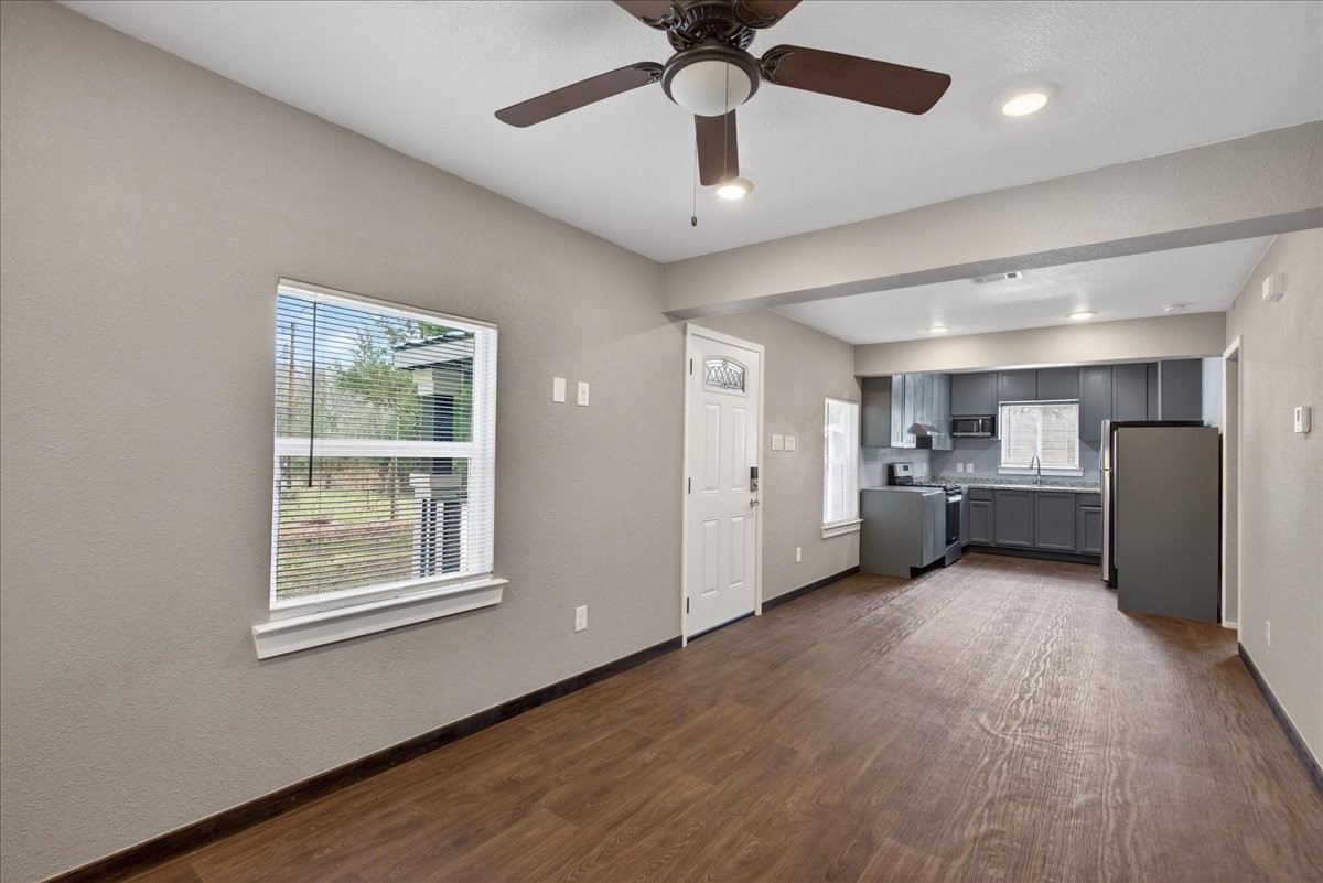 325 County Road 1211 Fairfield TX 75840