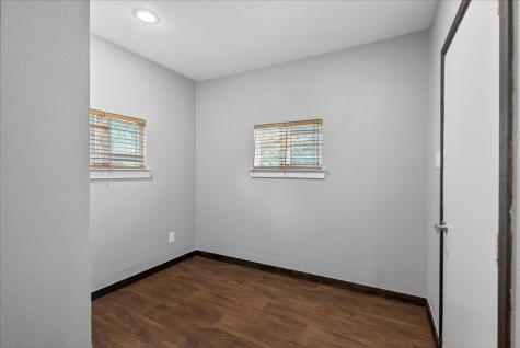 325 County Road 1211 Fairfield TX 75840