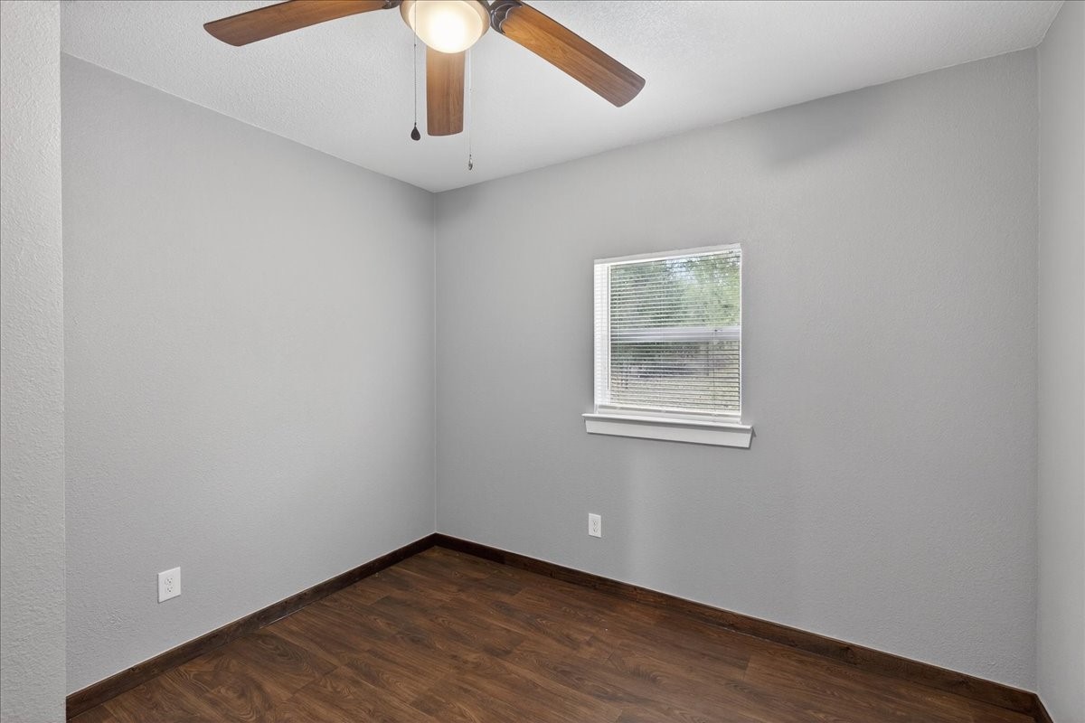 325 County Road 1211 Fairfield TX 75840
