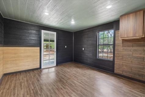 325 County Road 1211 Fairfield TX 75840