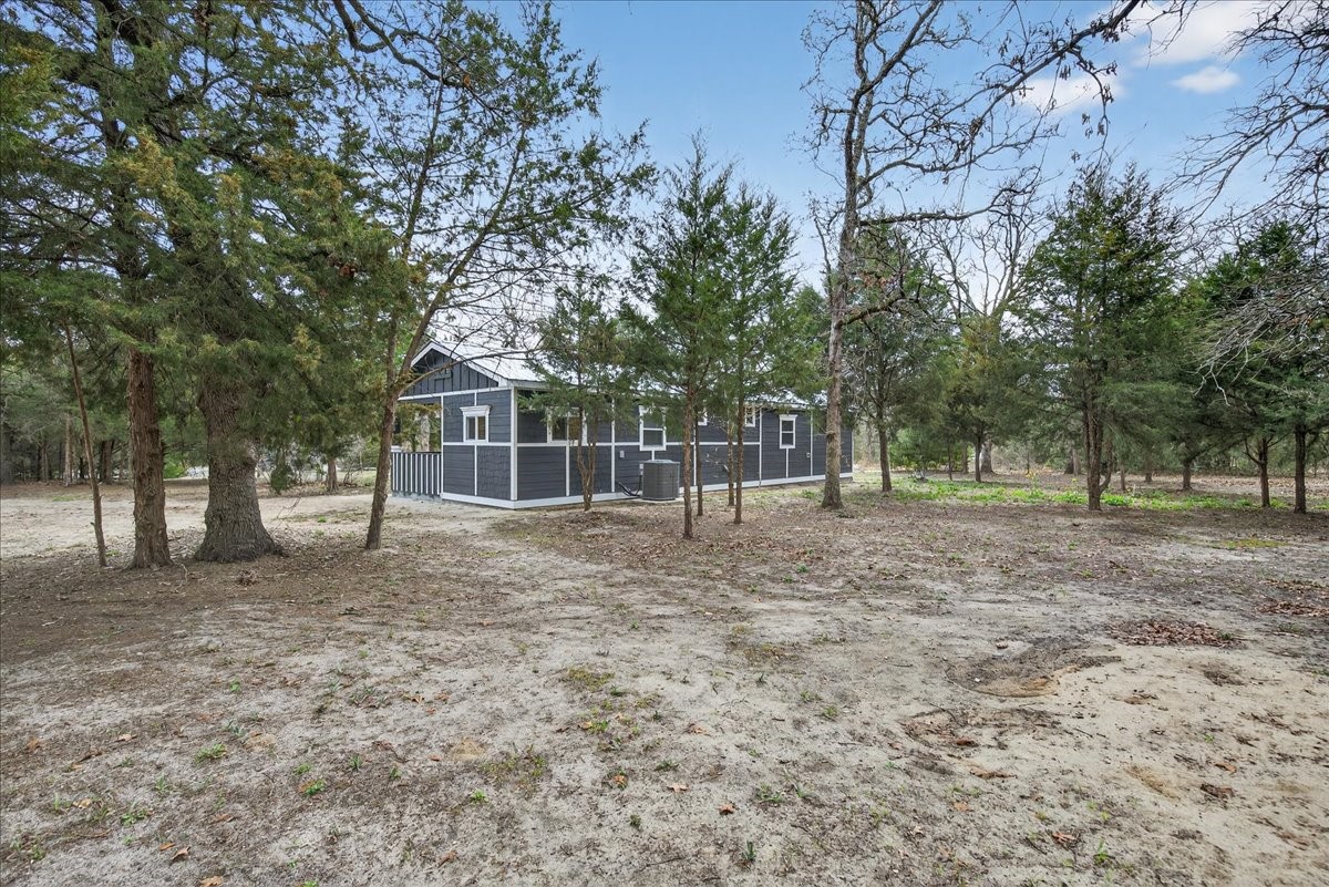 325 County Road 1211 Fairfield TX 75840