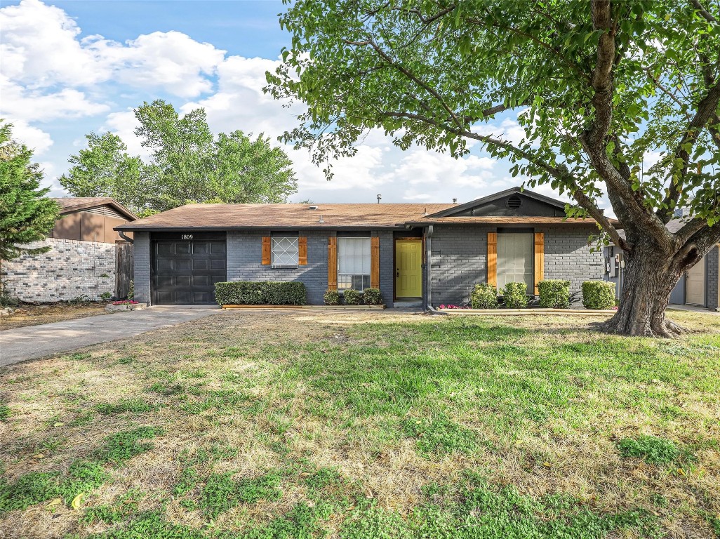 1809 Homestead Place Garland TX 75044