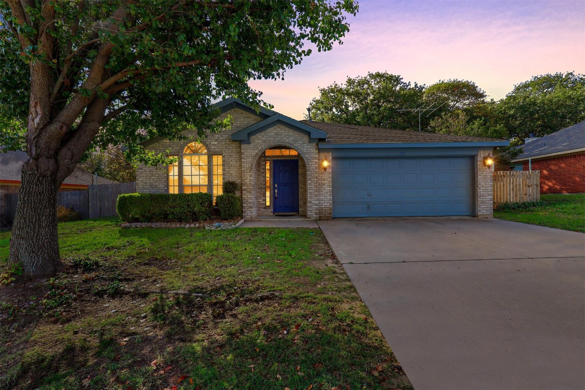 317 Alpine Drive Weatherford TX 76086