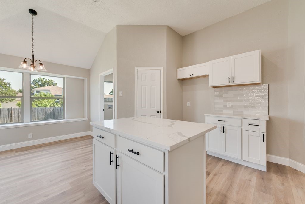 4913 Meadow Vista Place Garland TX 75043