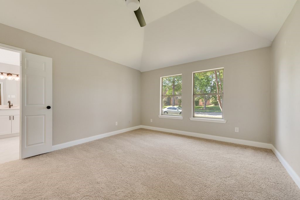 4913 Meadow Vista Place Garland TX 75043