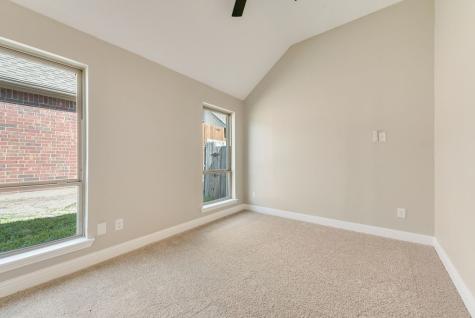 4913 Meadow Vista Place Garland TX 75043