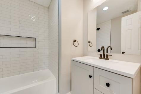 4913 Meadow Vista Place Garland TX 75043