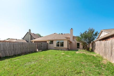 4913 Meadow Vista Place Garland TX 75043