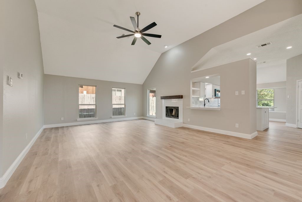 4913 Meadow Vista Place Garland TX 75043
