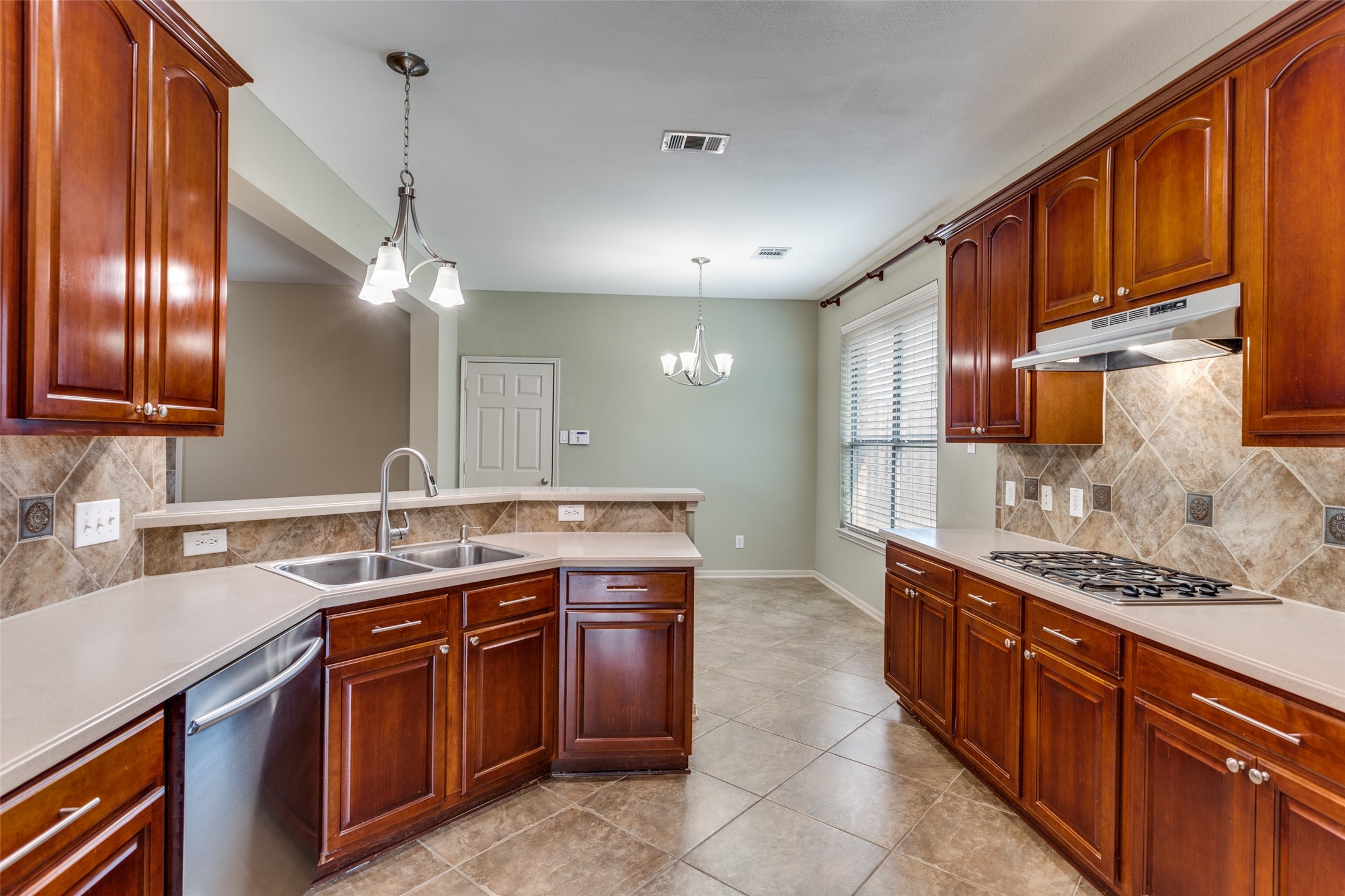 413 Royal Oak Drive Murphy TX 75094